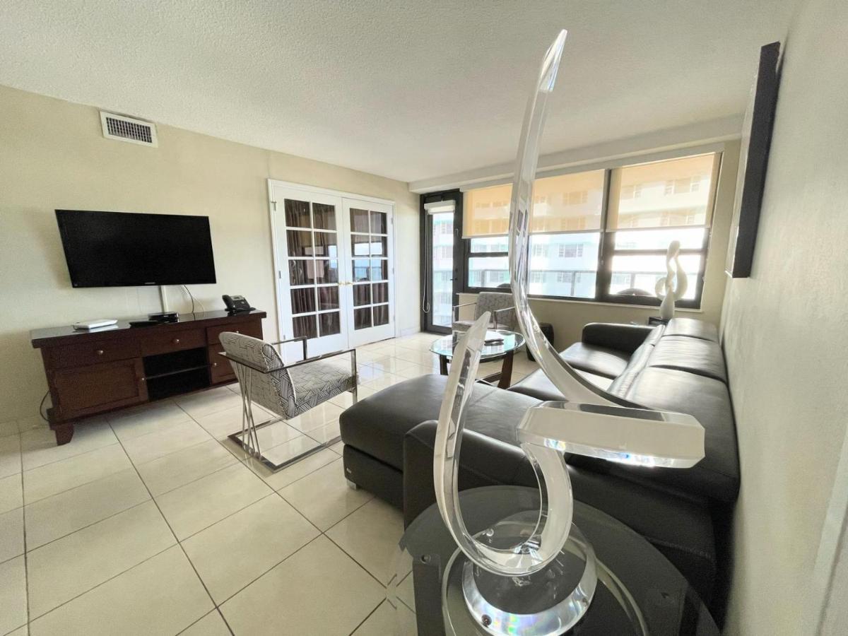 Alexander By Design Suites Miami Beach Exterior photo