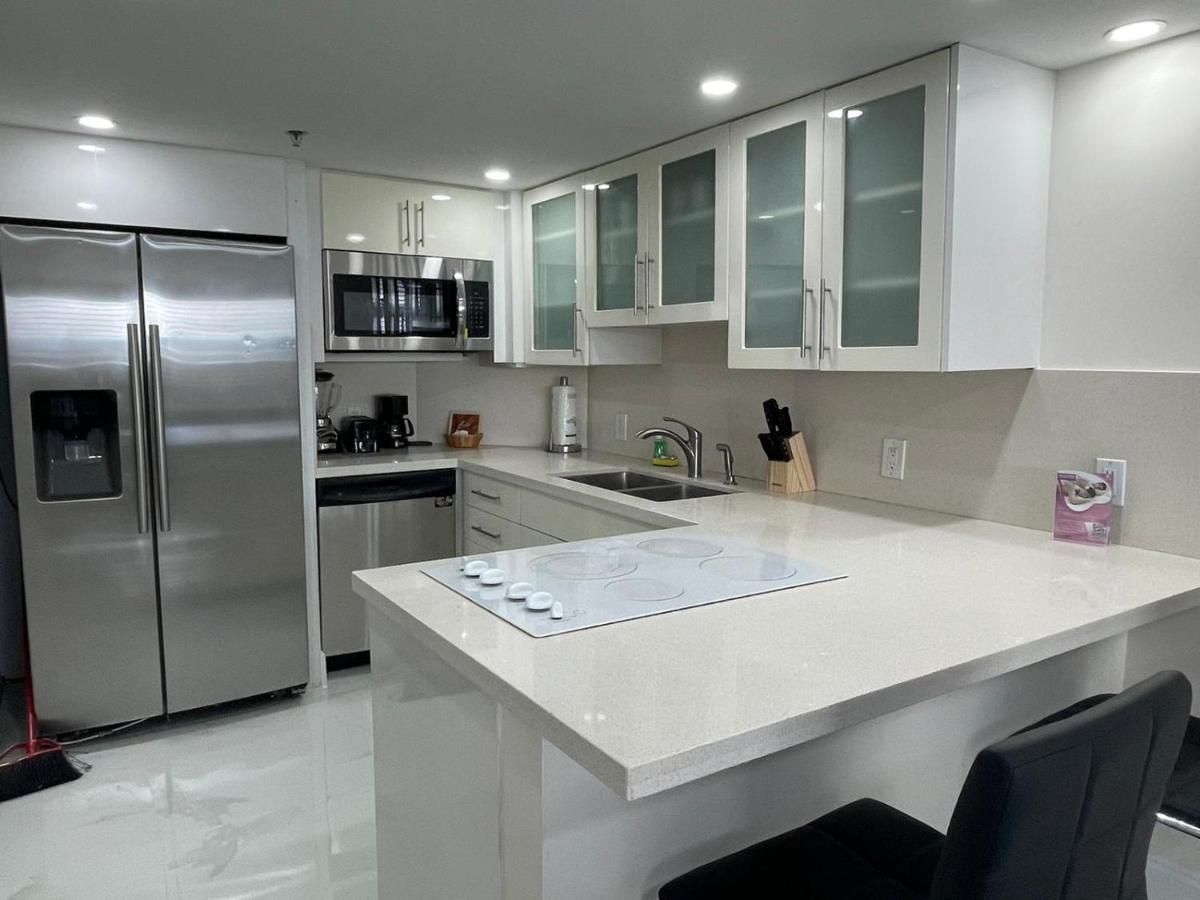 Alexander By Design Suites Miami Beach Exterior photo
